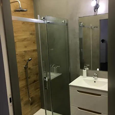 Green Apartments Krakow Апартаменты *